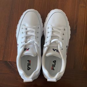 *RARE* fila samdblast sneakers